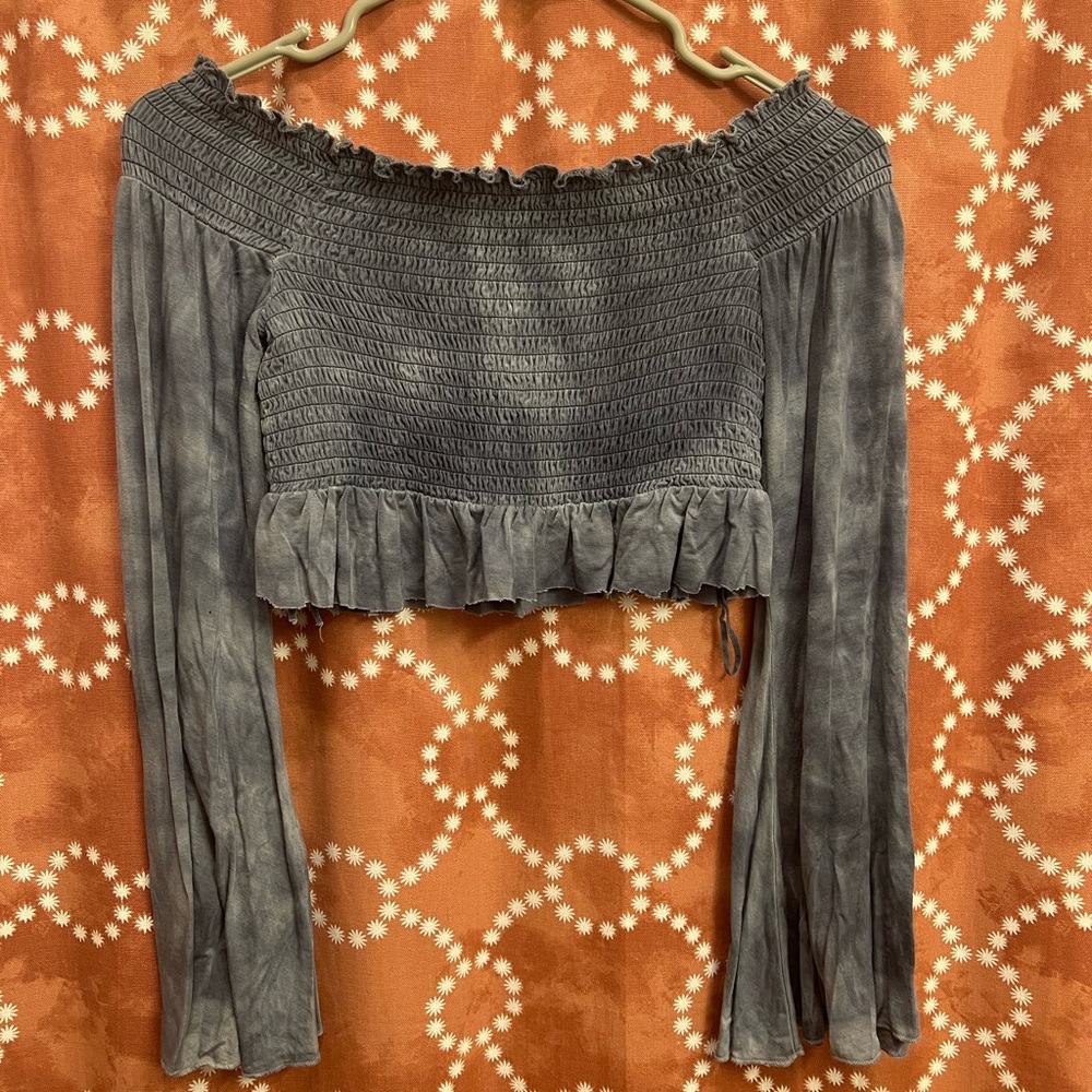 Off the shoulder long sleeve